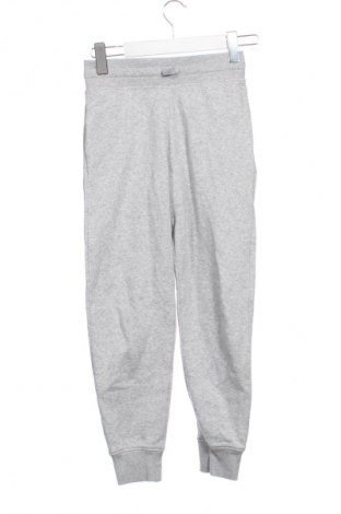 Kinder Sporthose H&M, Größe 9-10y/ 140-146 cm, Farbe Grau, Preis 12,68 €