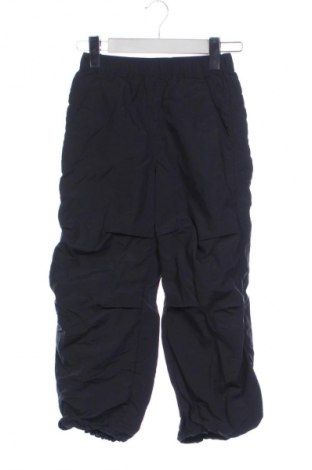 Детско спортно долнище H&M, Размер 8-9y/ 134-140 см, Цвят Сив, Цена 19,43 лв.