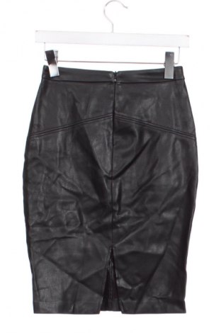 Kožená sukně  Amisu, Velikost XS, Barva Černá, Cena  149,00 Kč