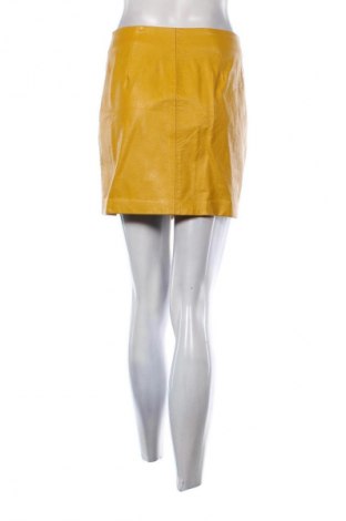 Δερμάτινη φούστα Stradivarius, Μέγεθος S, Χρώμα Κίτρινο, Τιμή 18,47 €
