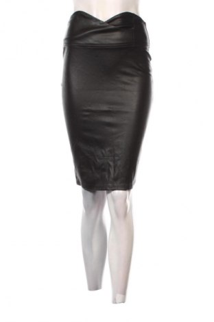 Кожена пола Unbranded, Размер S, Цвят Черен, Цена 15,99 лв.