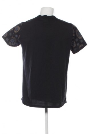 Pánské tričko  Unbranded, Velikost XXL, Barva Vícebarevné, Cena  394,00 Kč