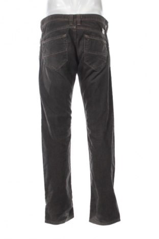 Pantaloni raiați de bărbați Pepe Jeans, Mărime L, Culoare Maro, Preț 179,00 Lei