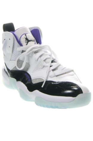 Мъжки обувки Air Jordan Nike, Размер 45, Цвят Многоцветен, Цена 239,99 лв.