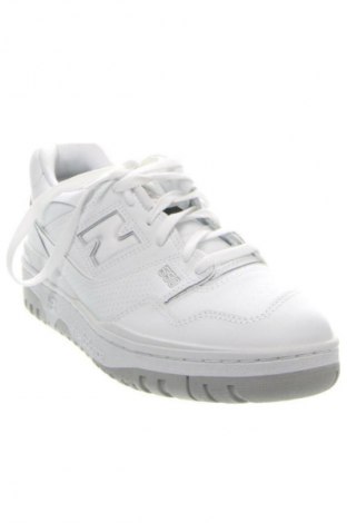 Мъжки обувки New Balance, Размер 41, Цвят Бял, Цена 204,99 лв.