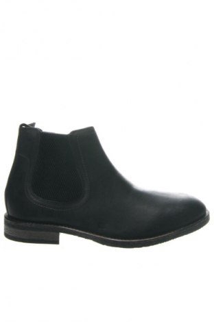 Férfi cipők
 Next, Méret 45, Szín Fekete, Ár 39 919 Ft