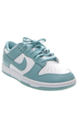 Мъжки обувки Nike, Размер 42, Цвят Многоцветен, Цена 204,99 лв.