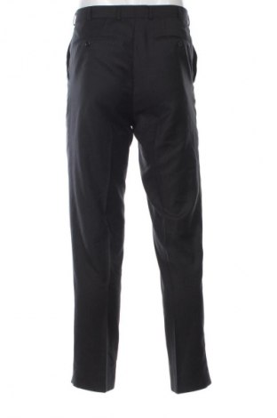 Herrenhose Commander, Größe M, Farbe Mehrfarbig, Preis € 20,03