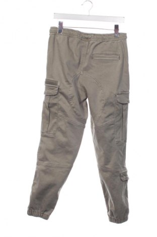 Pantaloni de bărbați Pull&Bear, Mărime S, Culoare Verde, Preț 102,63 Lei