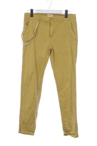 Pantaloni de bărbați Pull&Bear, Mărime S, Culoare Verde, Preț 105,97 Lei