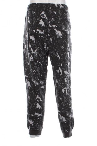 Pánské tepláky  Nike, Velikost L, Barva Vícebarevné, Cena  829,00 Kč