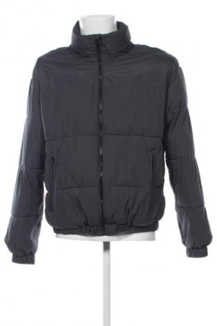 Ανδρικό μπουφάν Bershka, Μέγεθος M, Χρώμα Πράσινο, Τιμή 30,99 €