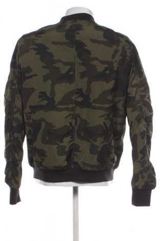 Męska kurtka Pull&Bear, Rozmiar XL, Kolor Kolorowy, Cena 83,99 zł