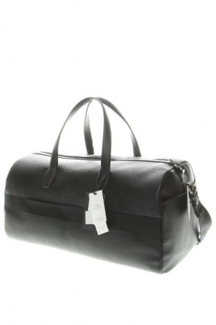 Пътна чанта Tommy Hilfiger, Цвят Черен, Цена 138,04 €