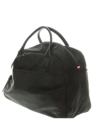 Utazótáska Tommy Hilfiger, Szín Fekete, Ár 76 179 Ft