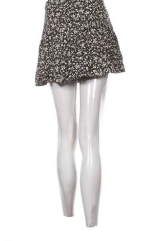 Пола - панталон Zara, Размер S, Цвят Многоцветен, Цена 20,00 лв.