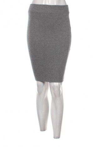 Sukňa Amisu, Veľkosť S, Farba Sivá, Cena  6,95 €