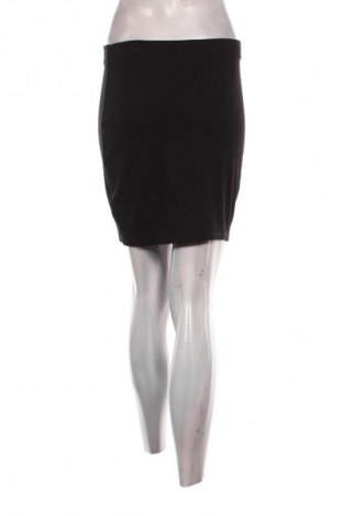 Szoknya Amisu, Méret M, Szín Fekete, Ár 2 099 Ft