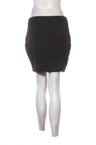 Пола Amisu, Размер L, Цвят Черен, Цена 11,99 лв.