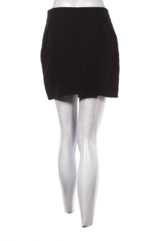 Spódnica Amisu, Rozmiar S, Kolor Czarny, Cena 24,99 zł