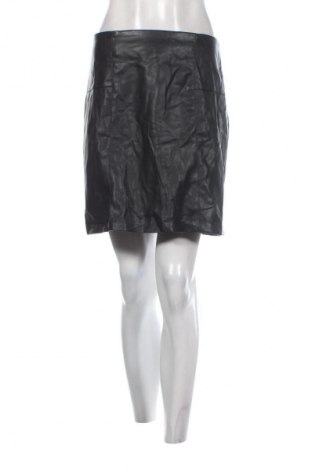 Szoknya Amisu, Méret M, Szín Fekete, Ár 2 609 Ft