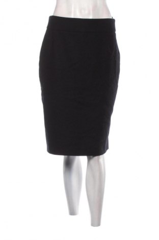 Пола BOSS, Размер M, Цвят Черен, Цена 68,99 лв.