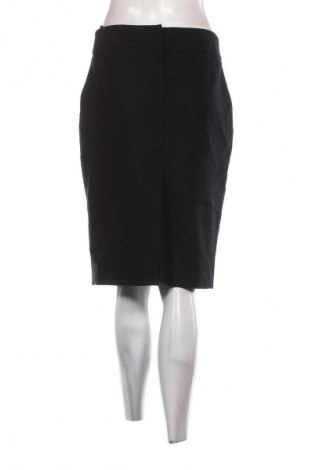 Пола BOSS, Размер M, Цвят Черен, Цена 68,99 лв.