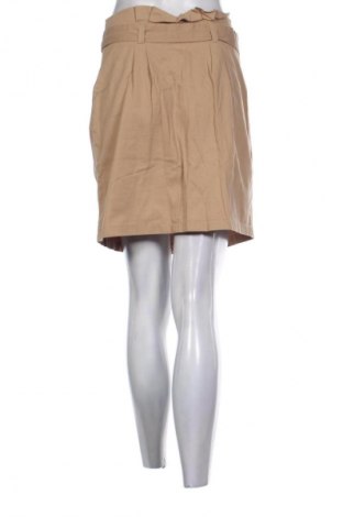 Пола Beloved, Размер M, Цвят Бежов, Цена 19,00 лв.