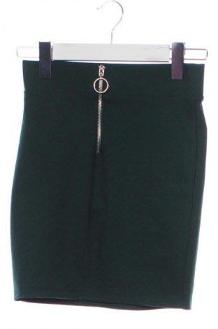 Rock Bershka, Größe XS, Farbe Grün, Preis 9,72 €