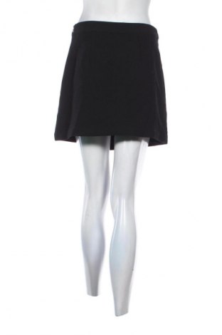 Пола C&A, Размер M, Цвят Черен, Цена 14,99 лв.