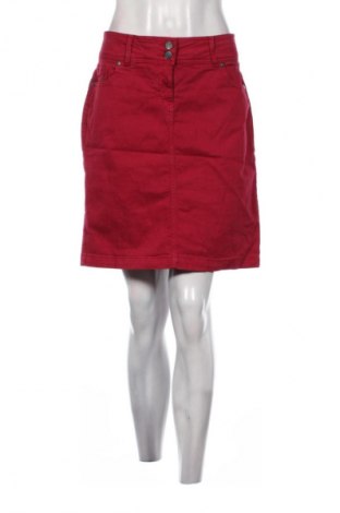 Пола Cassis, Размер XL, Цвят Червен, Цена 13,99 лв.