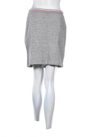 Szoknya Champion, Méret M, Szín Szürke, Ár 4 119 Ft