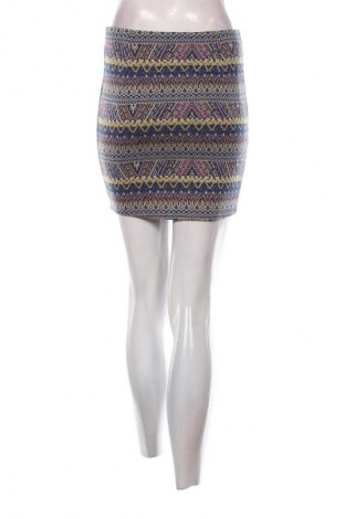 Sukně Clockhouse, Velikost S, Barva Vícebarevné, Cena  129,00 Kč