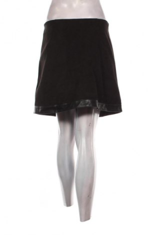 Szoknya Daphnea, Méret XL, Szín Fekete, Ár 3 099 Ft