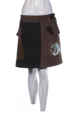 Fustă Desigual, Mărime XL, Culoare Multicolor, Preț 145,00 Lei