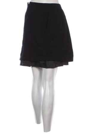 Spódnica ETIC, Rozmiar S, Kolor Czarny, Cena 43,68 zł