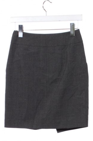 Fustă H&M, Mărime XS, Culoare Multicolor, Preț 32,99 Lei