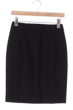 Spódnica In Wear, Rozmiar XS, Kolor Czarny, Cena 110,34 zł