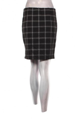 Пола Janina, Размер M, Цвят Многоцветен, Цена 7,99 лв.