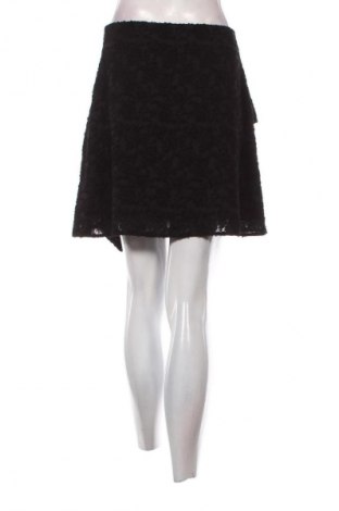 Пола Mango, Размер L, Цвят Черен, Цена 24,99 лв.