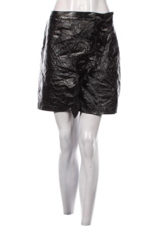 Пола NA-KD, Размер M, Цвят Черен, Цена 12,99 лв.