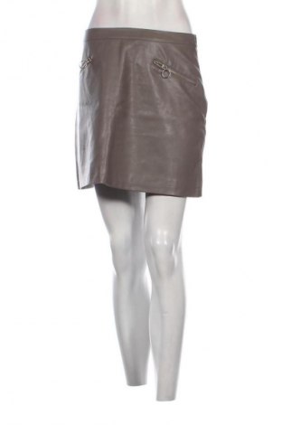 Пола Primark, Размер M, Цвят Кафяв, Цена 17,99 лв.