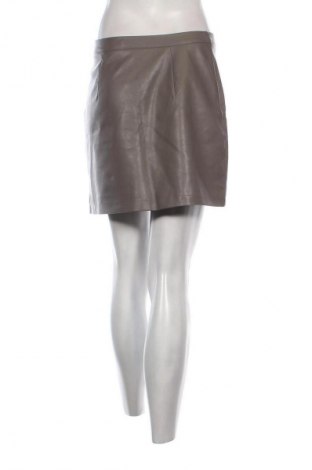 Пола Primark, Размер M, Цвят Кафяв, Цена 17,99 лв.