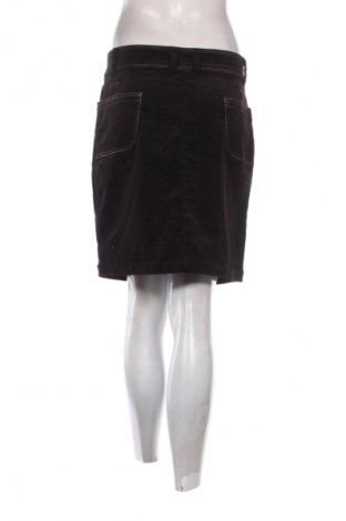 Fustă Project, Mărime L, Culoare Negru, Preț 51,45 Lei