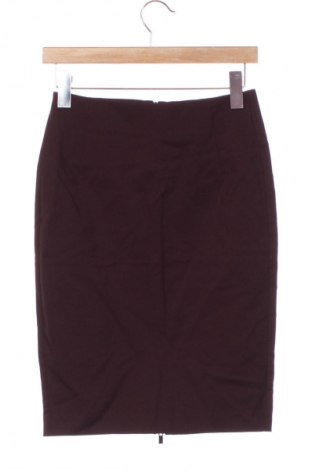 Пола Reserved, Размер XS, Цвят Червен, Цена 31,16 лв.