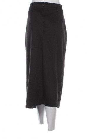 Sukně Reserved, Velikost L, Barva Černá, Cena  319,00 Kč