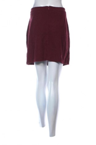 Пола SHEIN, Размер XL, Цвят Червен, Цена 8,99 лв.