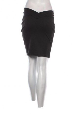 Пола SHEIN, Размер M, Цвят Черен, Цена 19,55 лв.