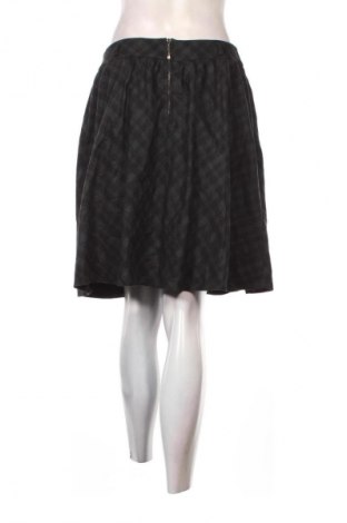 Пола Unbranded, Размер M, Цвят Многоцветен, Цена 10,99 лв.