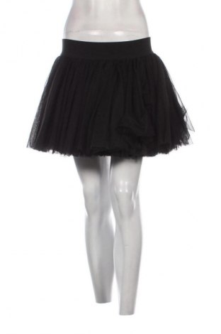 Пола Unbranded, Размер M, Цвят Черен, Цена 19,00 лв.